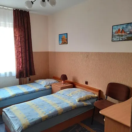 Slodki Sen 1 ホステル